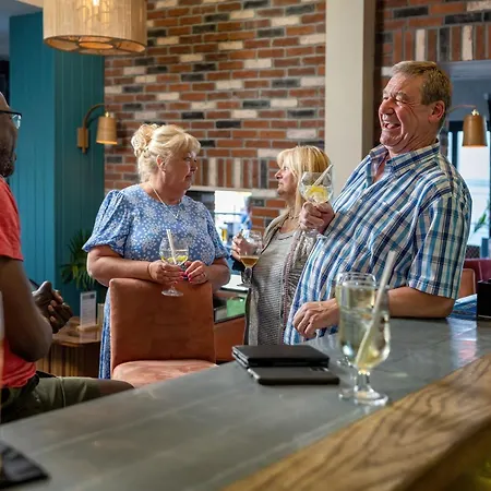 מלון The Bar And Restaurant