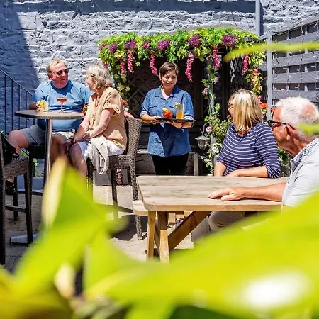 The Bar And Restaurant 3*