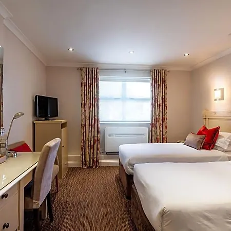 Hotel The Bar And Restaurant 3*