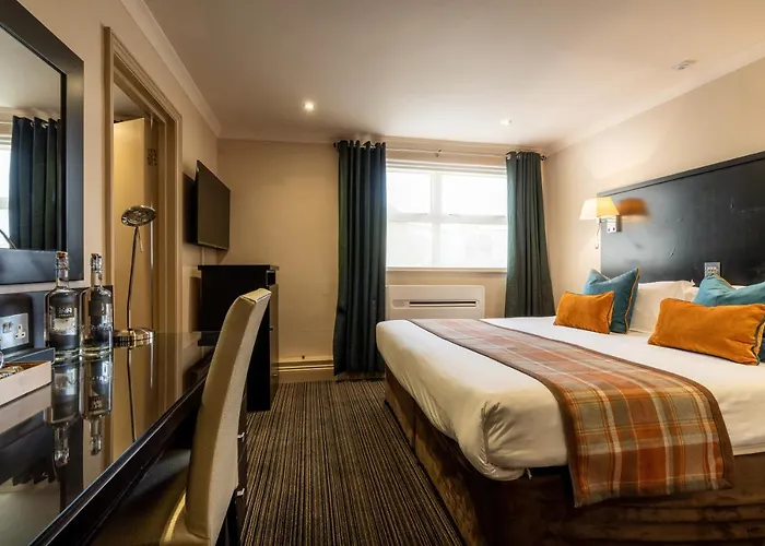 Hotel The Bar And Restaurant 3*