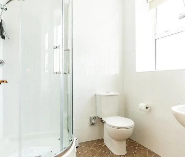 Hotel The Bar And Restaurant Saint Helier Jersey