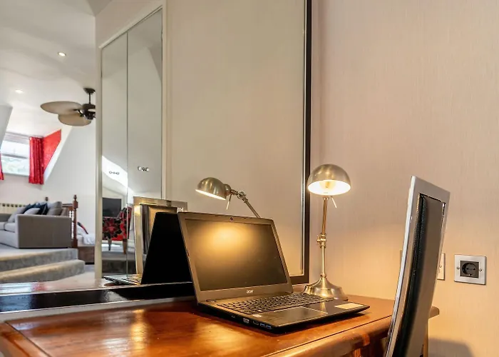 The Bar And Restaurant Hotel Saint Helier Jersey