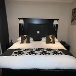 The Bar And Restaurant Hotel