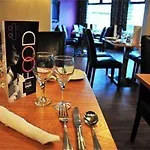The Bar And Restaurant 3*