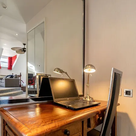 The Bar&restaurant Hotel Saint Helier Jersey