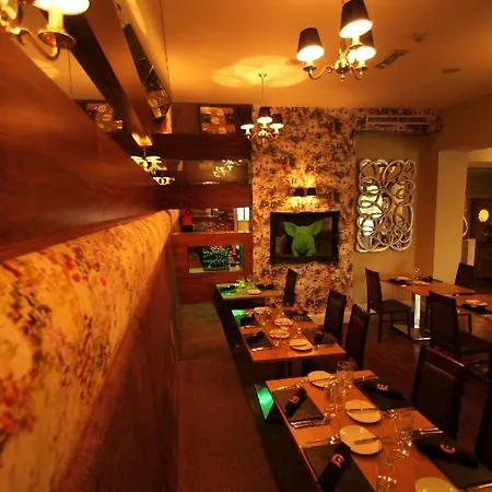 The Bar&restaurant Hotel Saint Helier Jersey