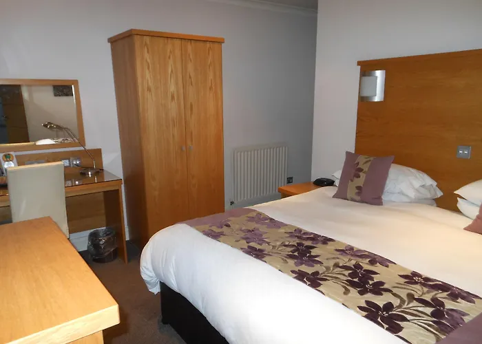 Hotel The Bar And Restaurant 3*