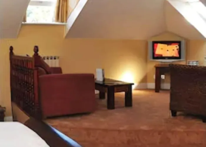 The Bar And Restaurant 3*