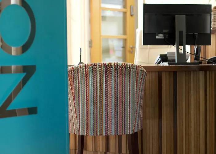 The Bar And Restaurant 3*